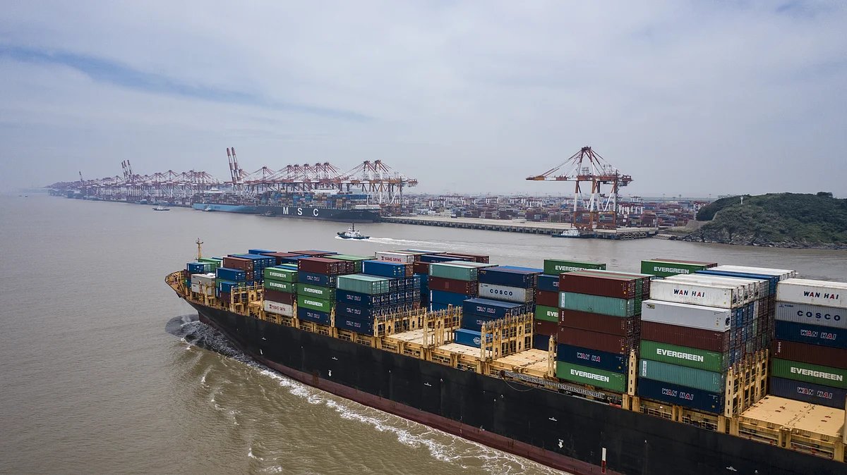 Trump Extends China Tariff Truce For 90 Days, CNBC Says
