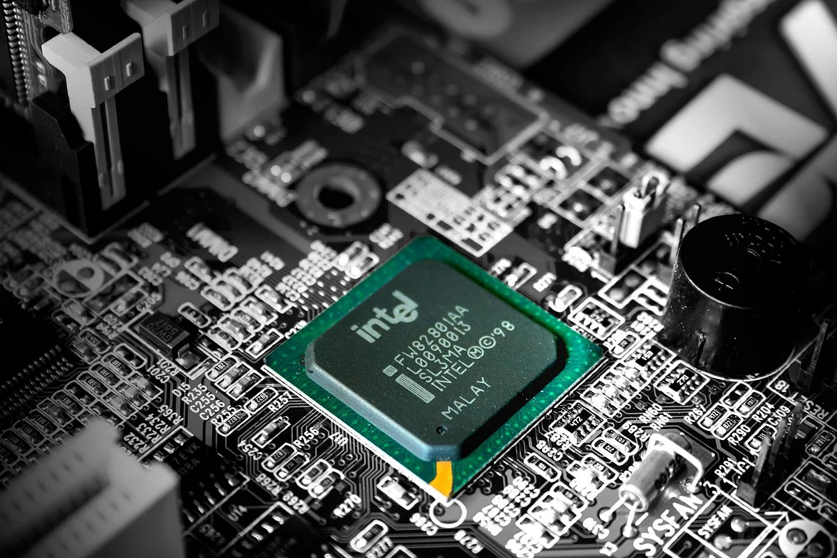 Intel’s  Billion Bailout Or Nationalisation? Trump’s Stake Plan Raises Questions For Markets