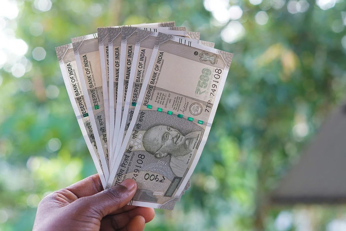 Startup Founder Harassed By Con Artist Posing As GST Officer, Demanding Rs 25,000 In Bribes