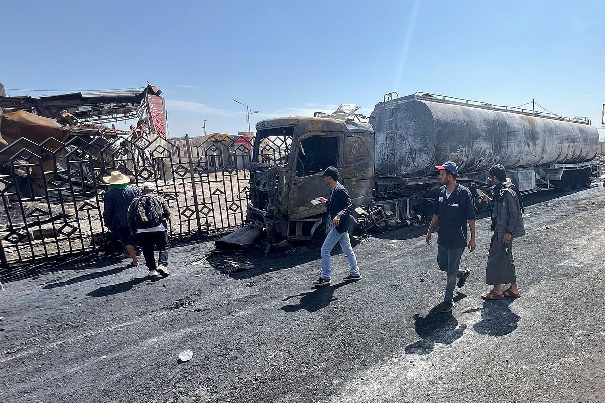 Israeli Air Strike Kills Yemen’s Houthi PM Ahmed Al-Rahawi, Other Ministers