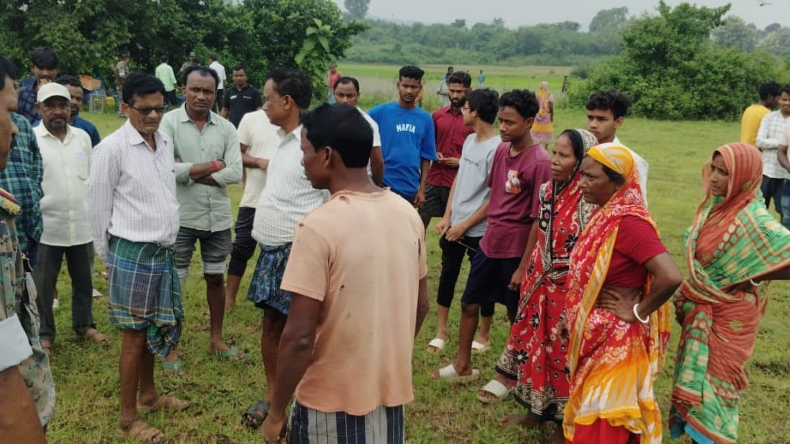 Young live-in couple in Jharkhand found dead in forest area | India News