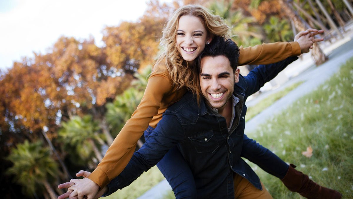 Things You Need to Know When Dating an Aquarius • Astrologify
