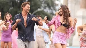 Hrithik launches global dance challenge for War 2 song Aavan Jaavan – News Today