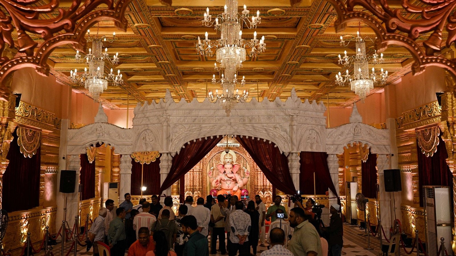 Mumbai: Rise in applications to set up pandals, 40% Ganesh mandals yet to get permission | Mumbai News