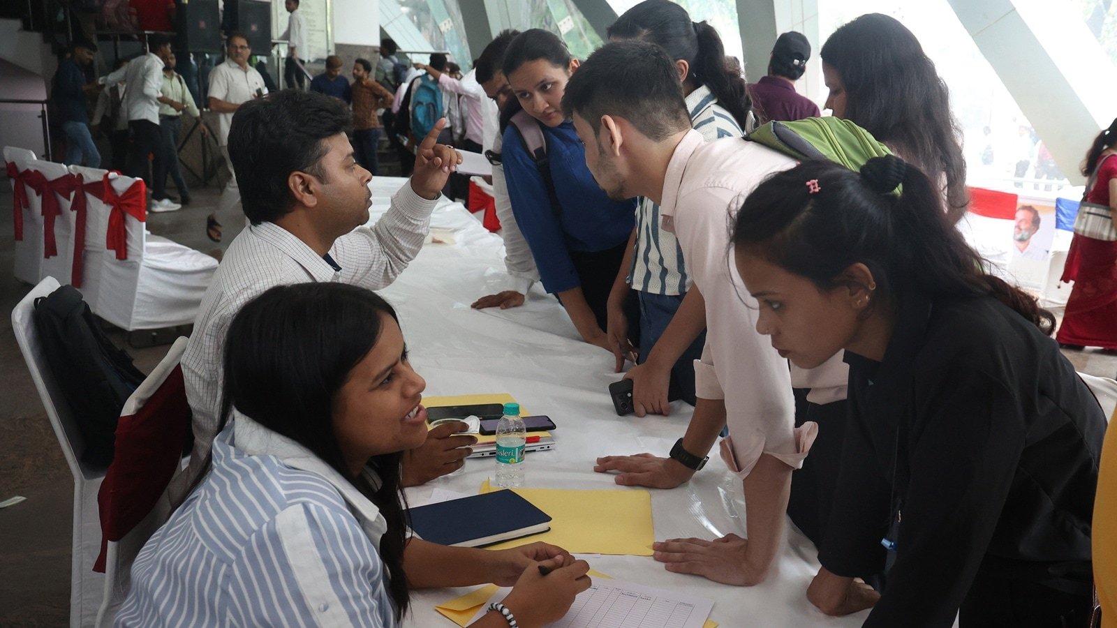 Over 4 lakh unemployed youth registered with Haryana’s 65 employment exchanges; max unemployed post-graduates in Hisar, Jind; least in Nuh, Panchkula, Gurugram | Chandigarh News