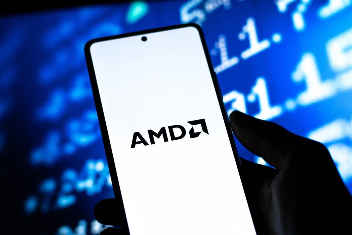 AMD Stock Drops on Q2 Earnings Miss, But Analysts Stay Bullish