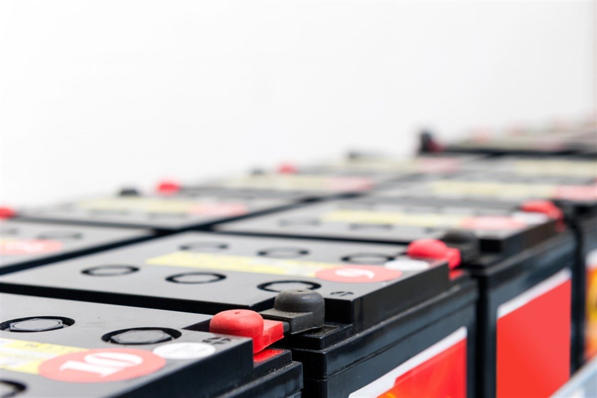 3 Battery Plays for Long-Term Gains