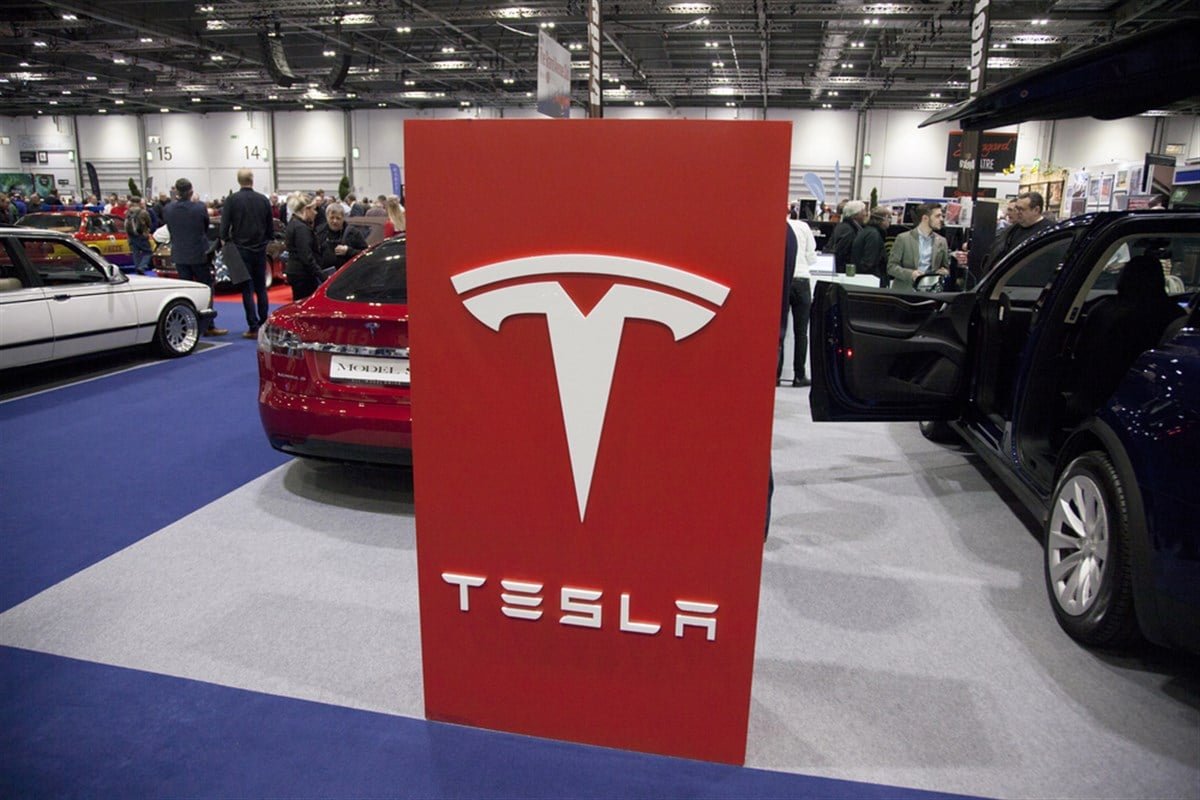 TSLA Stock: 3-Day Surge Signals Bullish Shift