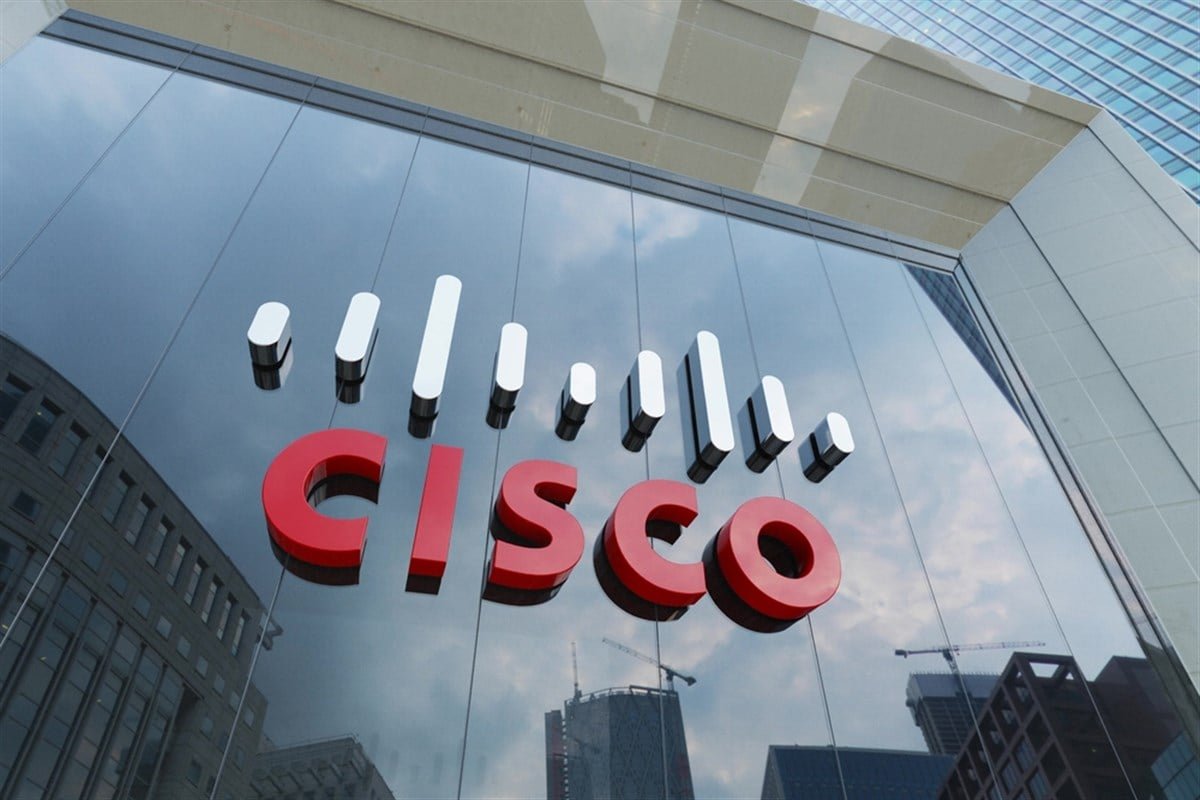 Cisco Systems: The Only AI Stock Income Investors Need to Own Cisco Systems: The Only AI Stock Income Investors Need to Own