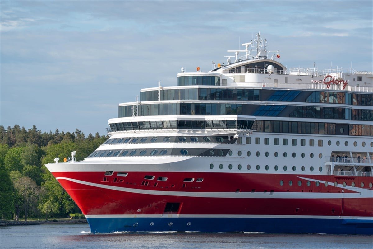 Viking Cruises Revenue Surges, Stock Dips 3%