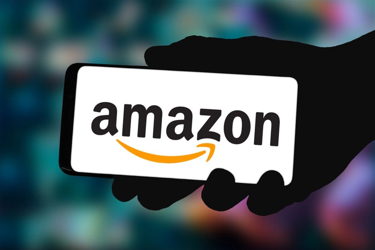 AMZN Stock Eyes 5 Retest After MACD Crossover