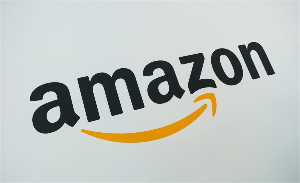 AMZN Stock Chart Signals Big Move Ahead