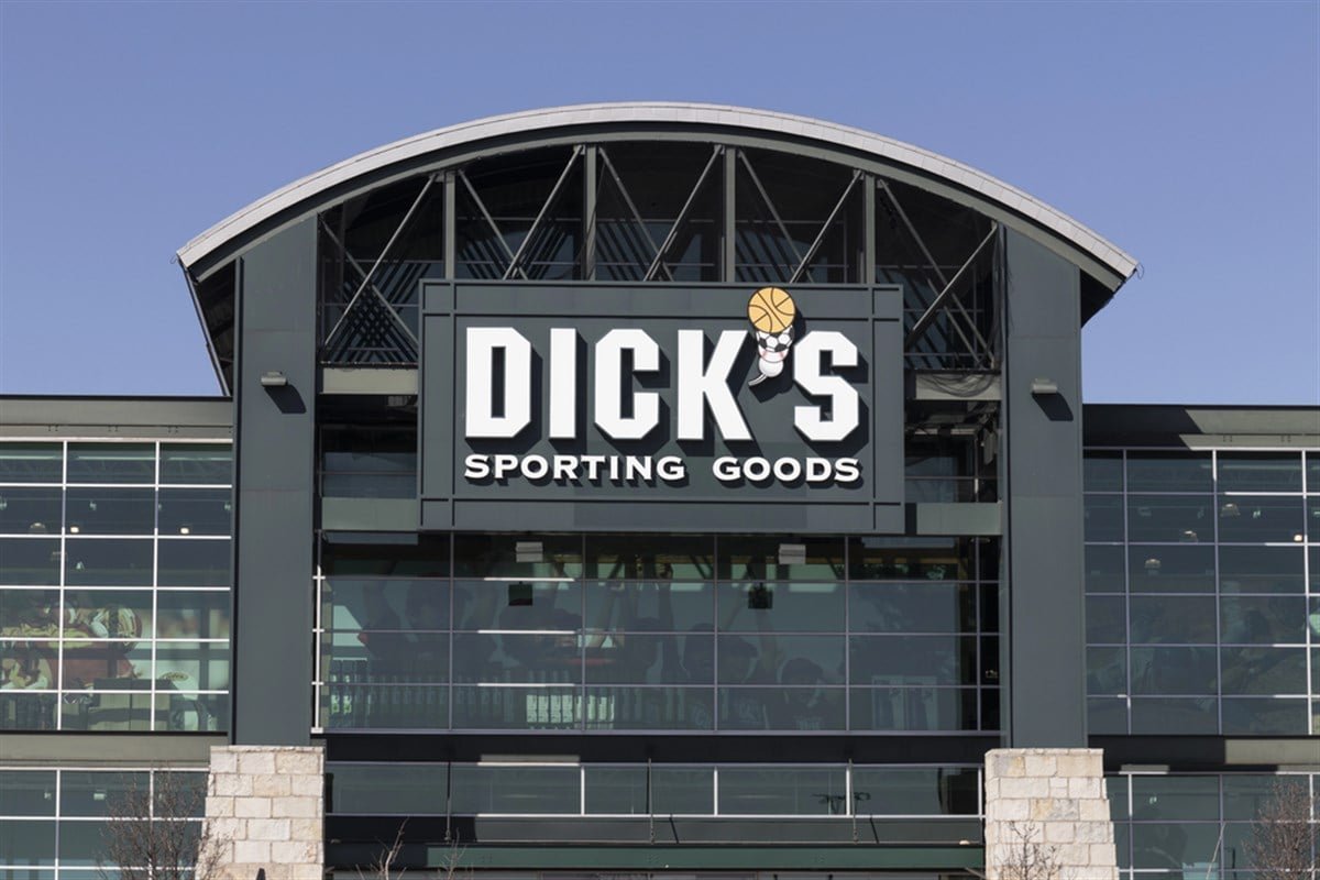 DKS Stock Falls Despite Earnings Beat and Guidance Hike