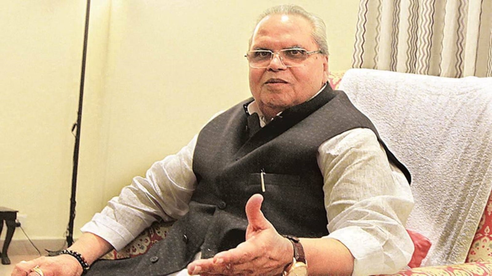 Also in Assam Police FIR against The Wire journalists – late Satya Pal Malik, Pakistani journalist Najam Sethi | India News