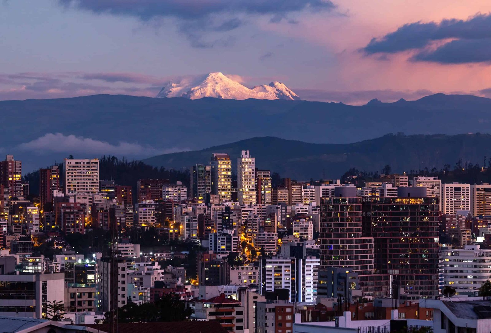 Ecuador Eyes FDI Revival Amid IMF Deal and Reforms