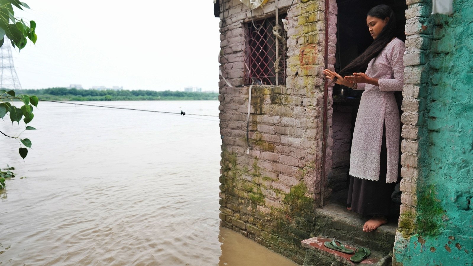 Waterlogged homes, disrupted lives: Tiring wait for normalcy near Yamuna floodplains | Delhi News