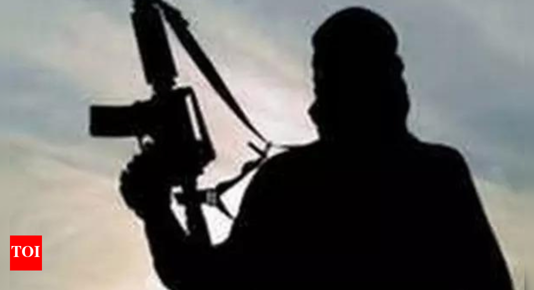 Jharkhand: Hardcore Naxalite Amit Handsa carrying Rs 10 lakh bounty killed in Chaibasa; security forces recover huge cache of weapons | India News