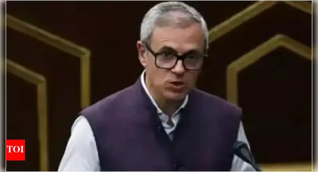 Omar seeks apology from Andrabi, Mehbooba approaches police to file FIR against waqf chair | India News