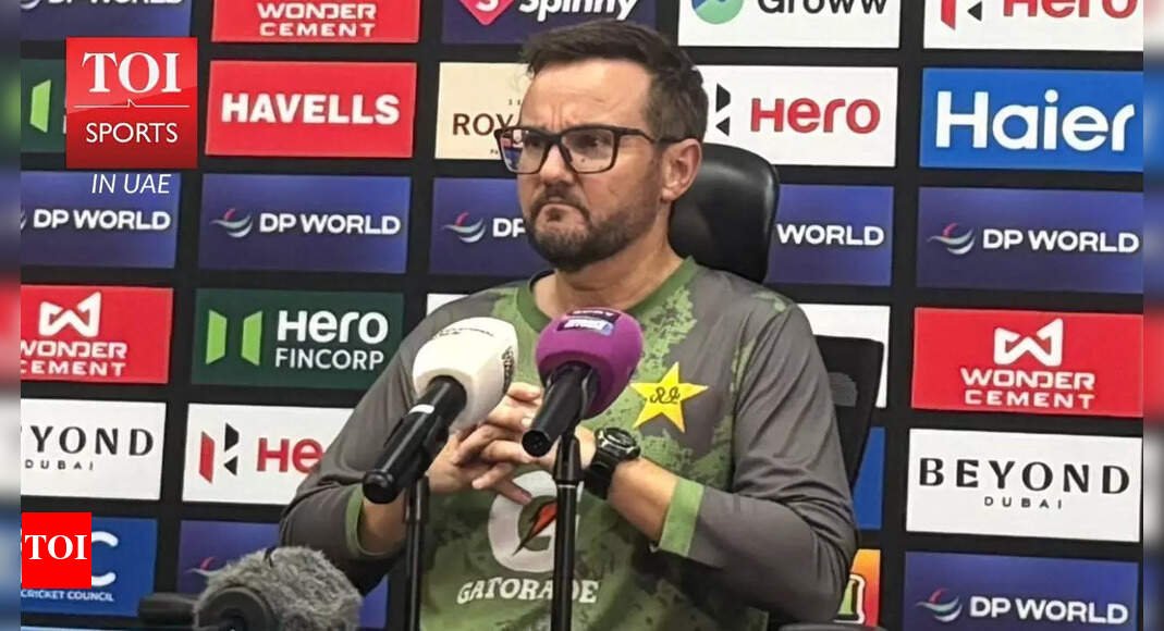 ‘Disappointed India didn’t shake hands’: Pakistan coach Mike Hesson after humiliating defeat in Asia Cup | Cricket News