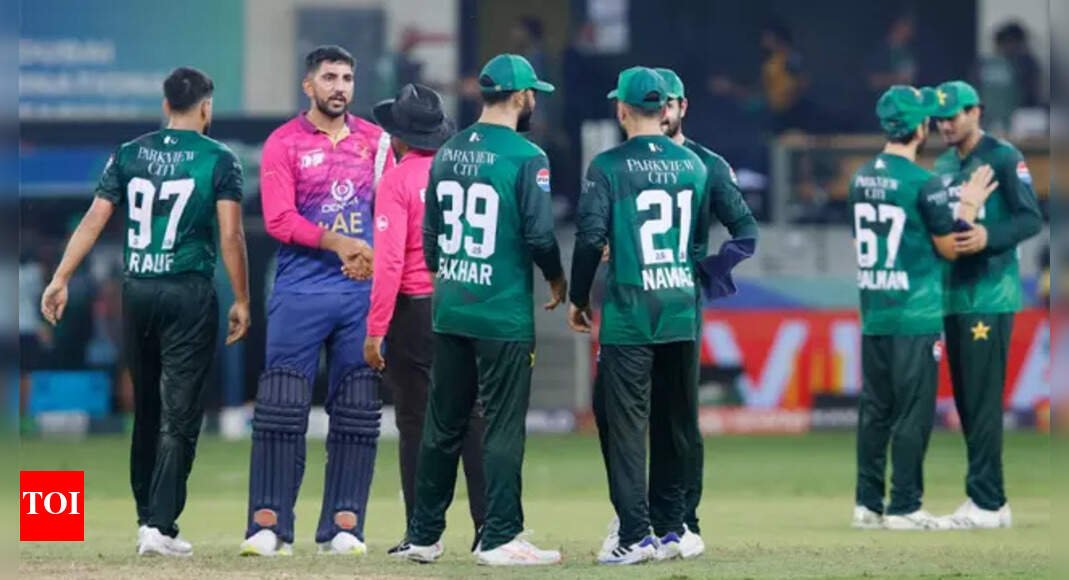 Asia Cup Points Table 2025: Pakistan join India in Super 4s; Group B fight goes down to the wire | Cricket News