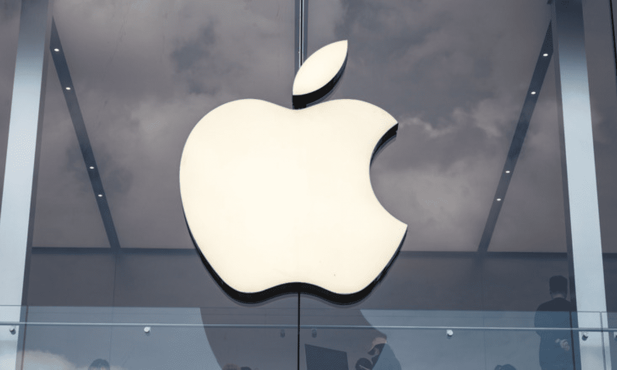iPhone 17’s New MIE Feature Strengthens Crypto Wallet Security