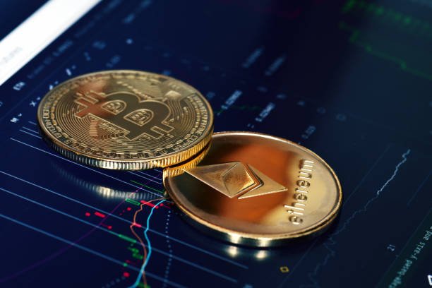 Bitcoin Whale Dumps  Billion In BTC, Here’s What They Bought