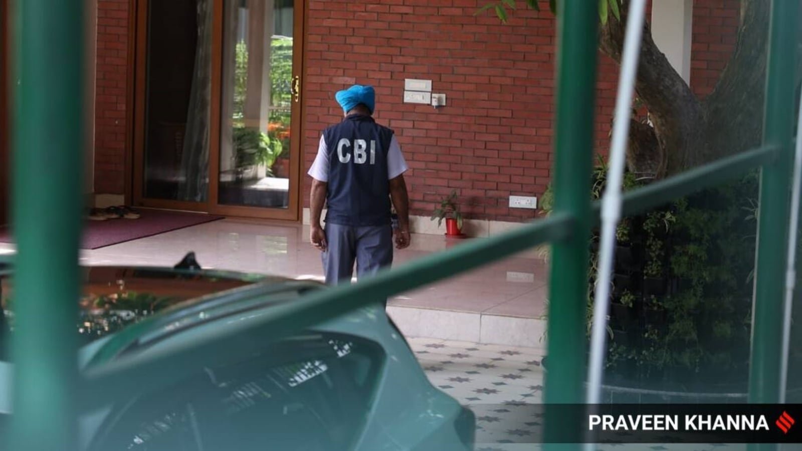 CBI books 2 doctors for duping AIIMS in Rishikesh | India News