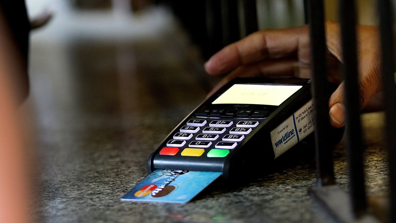 Day 1 of GST cut: 6-fold surge in credit card online payments to Rs 10,000 crore | Business News
