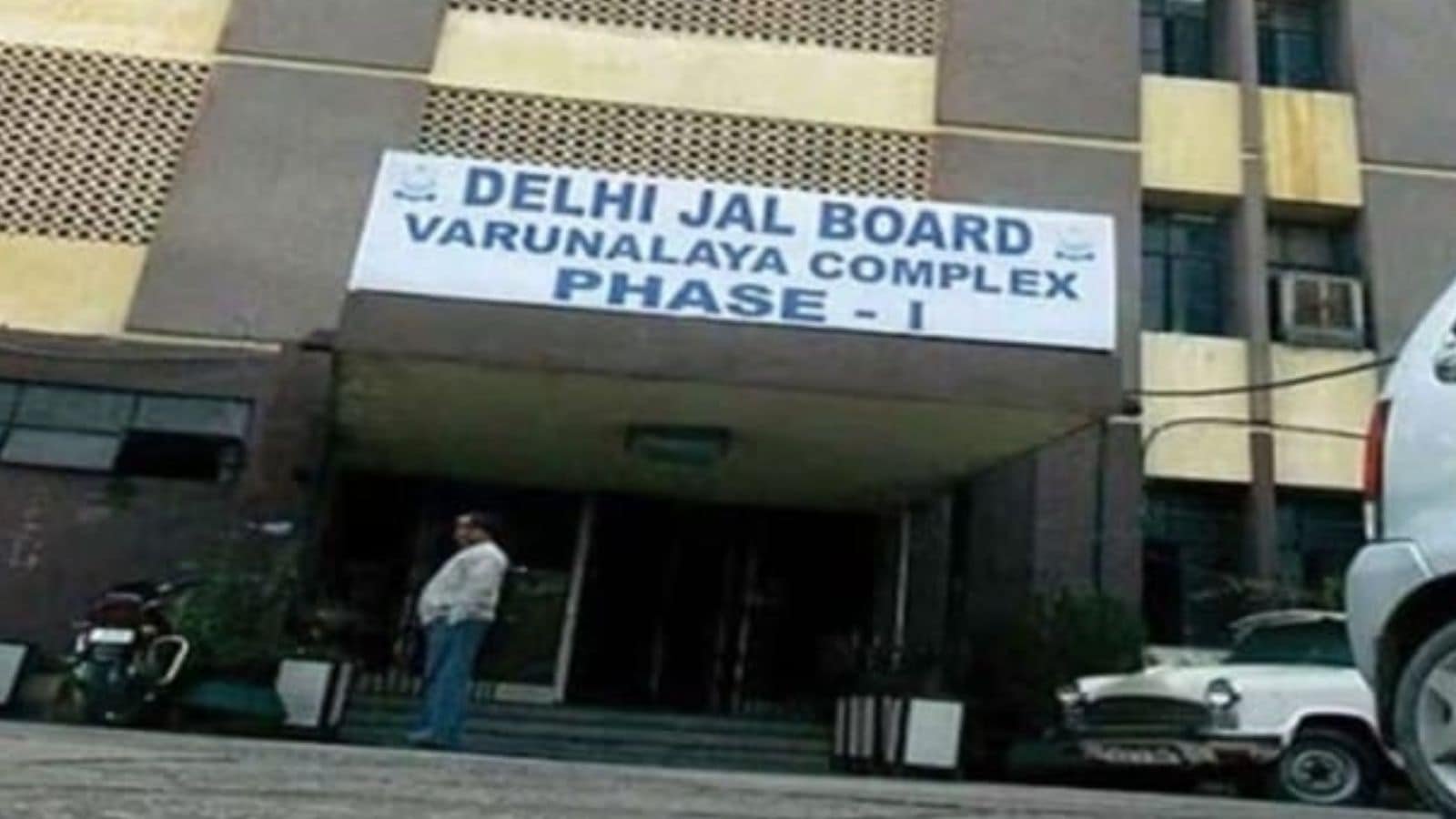 Flood risk zoning, drone survey: DJB sets eyes on ‘zero untreated waste discharge into Yamuna’ with new plan | Delhi News