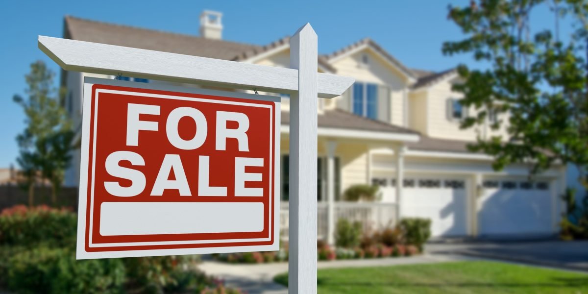 The average American homeowner lost ,200 in home equity during the last year. It’s not a collapse but a ‘long-term market correction’