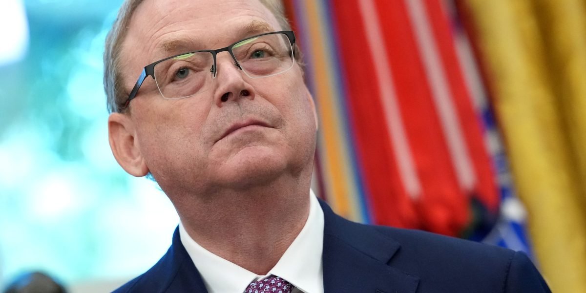 Trump says Hassett, Warsh and Waller are finalists for Fed chair