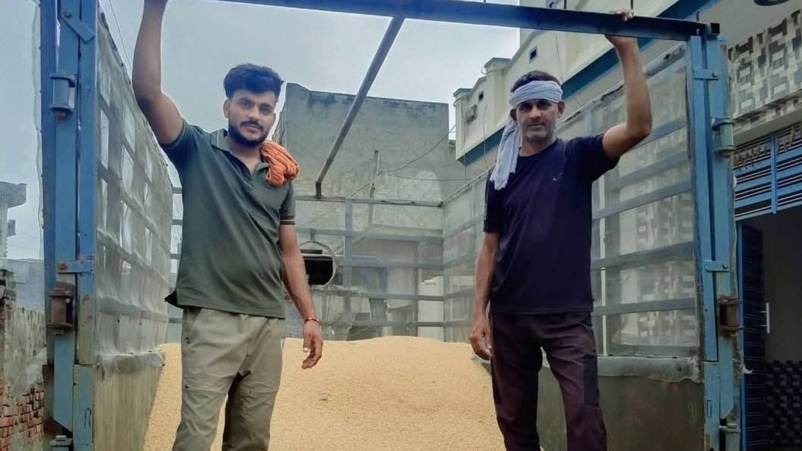 Bound by brotherhood, Haryana rallies to support flood-hit Punjab, sends aid | Chandigarh News