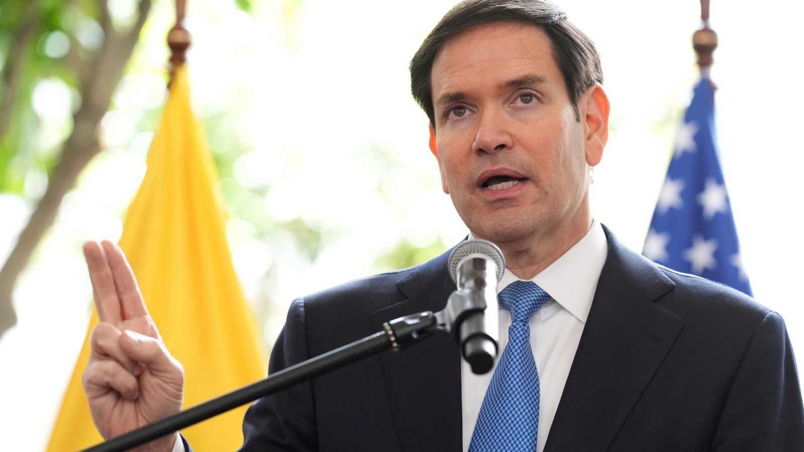 Rubio says US stands with Philippines against China’s plan in South China Sea atoll | World News