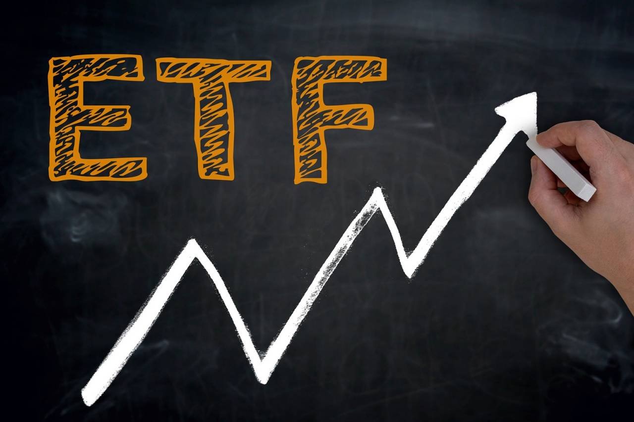 Ripple CEO’s Past Words On XRP’s Utility Resonate Today As Community Awaits ETF Decision