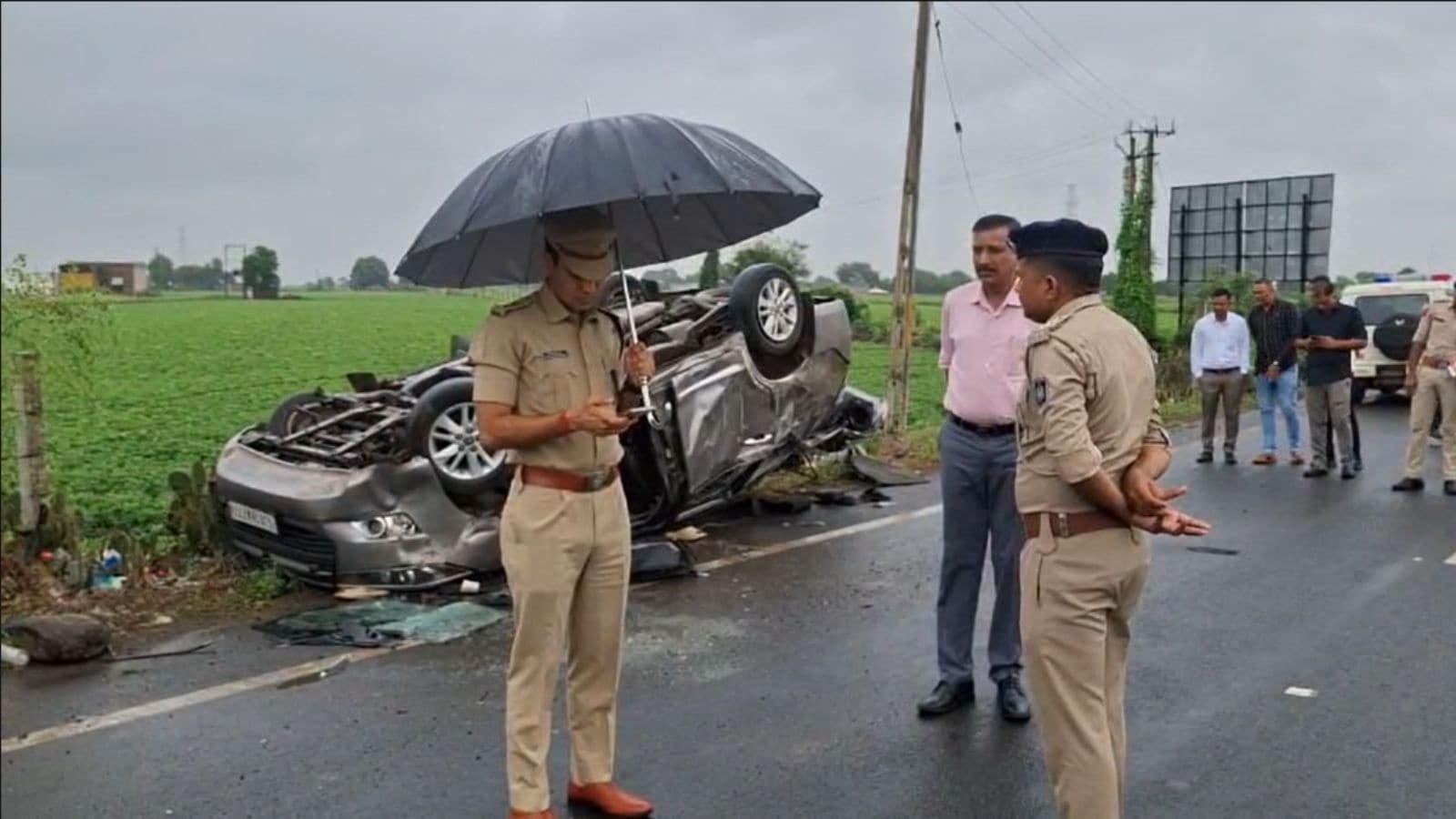 3 engineering students on trip to Diu die after their car overturns on Rajkot-Bhavnagar highway | Ahmedabad News
