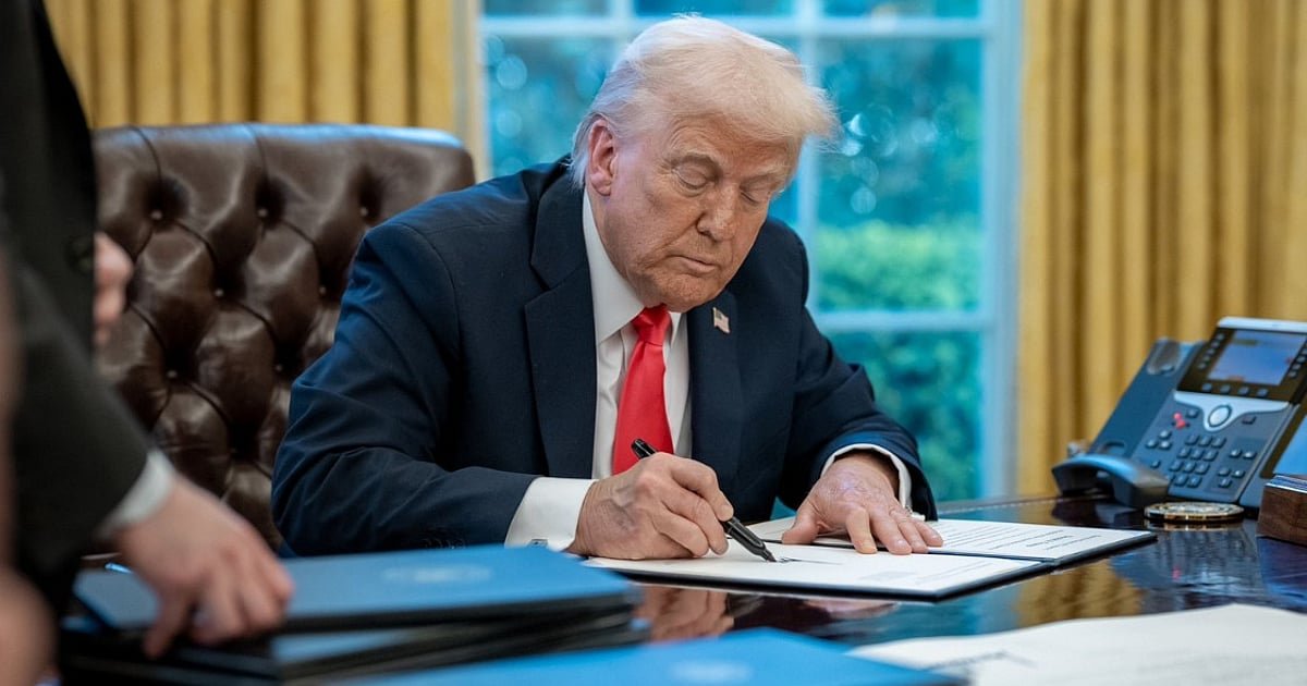 Trump Signs Order To Designate Nations That Hold Americans As Sponsors Of Wrongful Detention