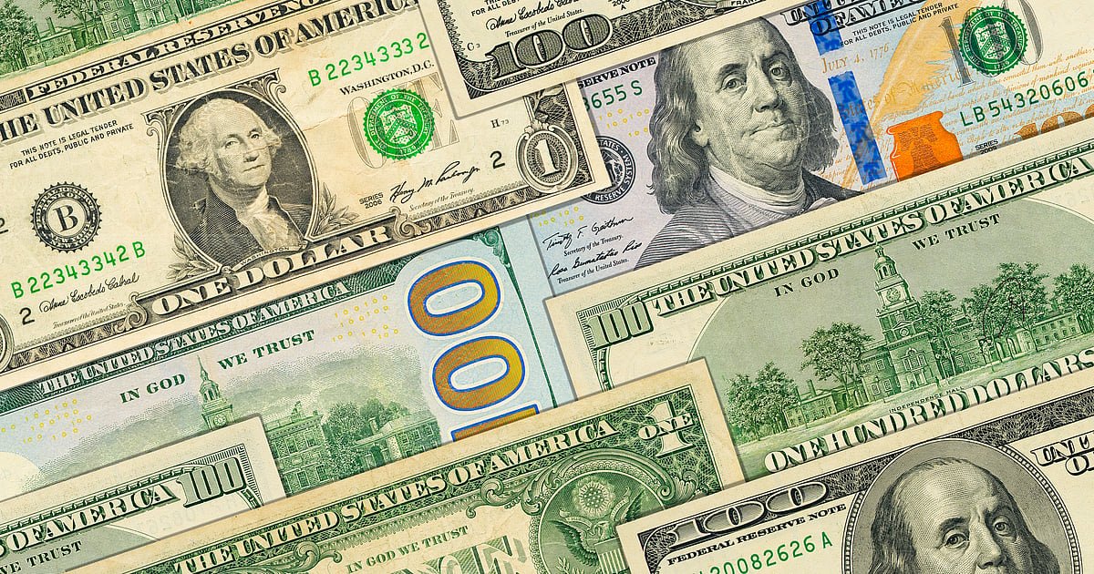 Global Funds Remain Underweight On India Despite Growing Allocation
