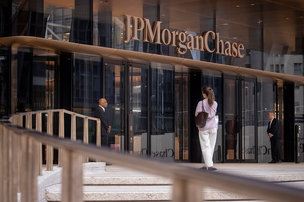 JPMorgan To Trim China, India Share In Flagship EM Bond Index