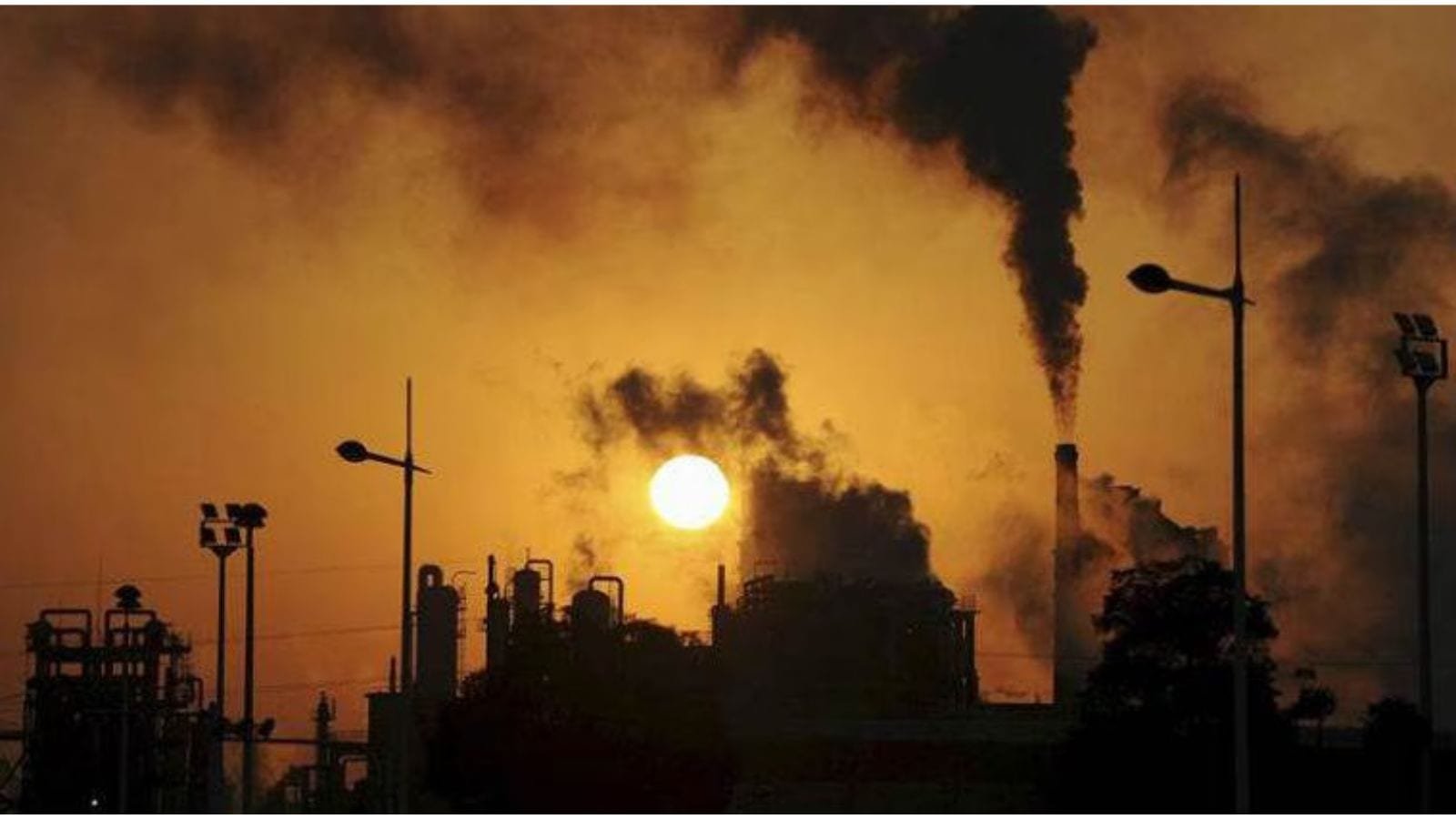China announces its first emission cut targets, says will reduce greenhouses gases by 7 to 10%
