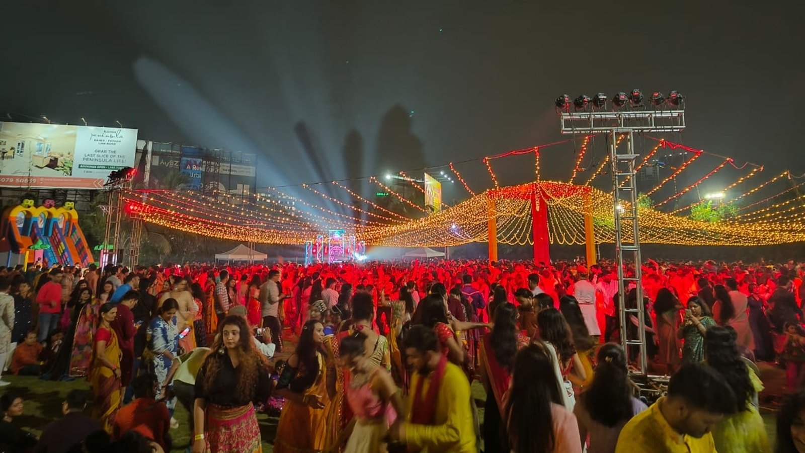 Garba, dandiya nights in Pune bring women’s safety during Navratri festive events into spotlight | Pune News