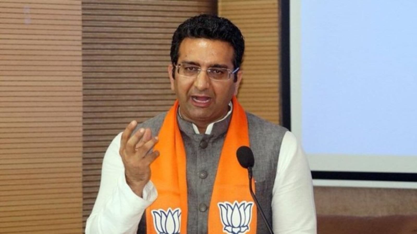 BJP’s Gaurav Bhatia moves Delhi HC for removal of ‘defamatory’ posts on viral video | Delhi News