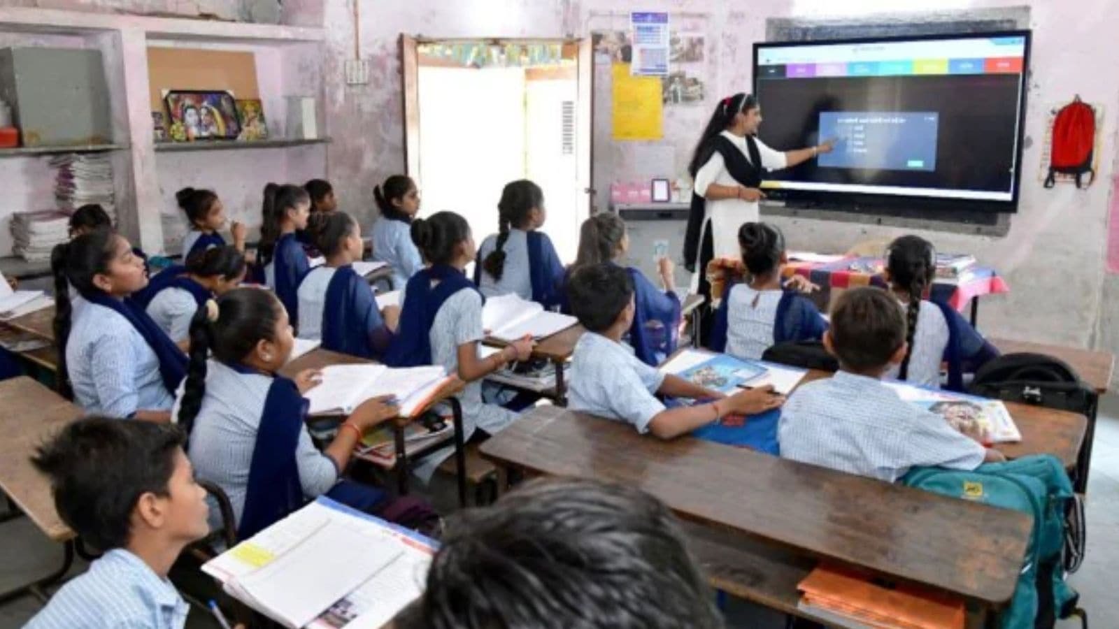 Gujarat govt approves eight new english-medium schools for 2025-26 | Ahmedabad News