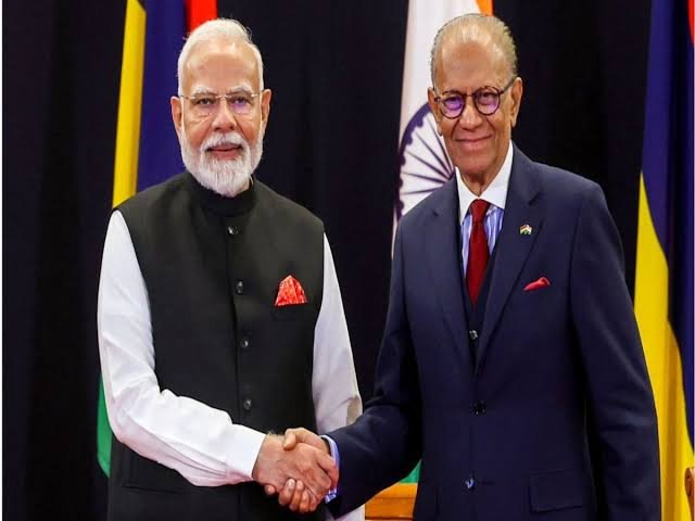 Modi welcomes Mauritius PM in Varanasi for talks – News Today
