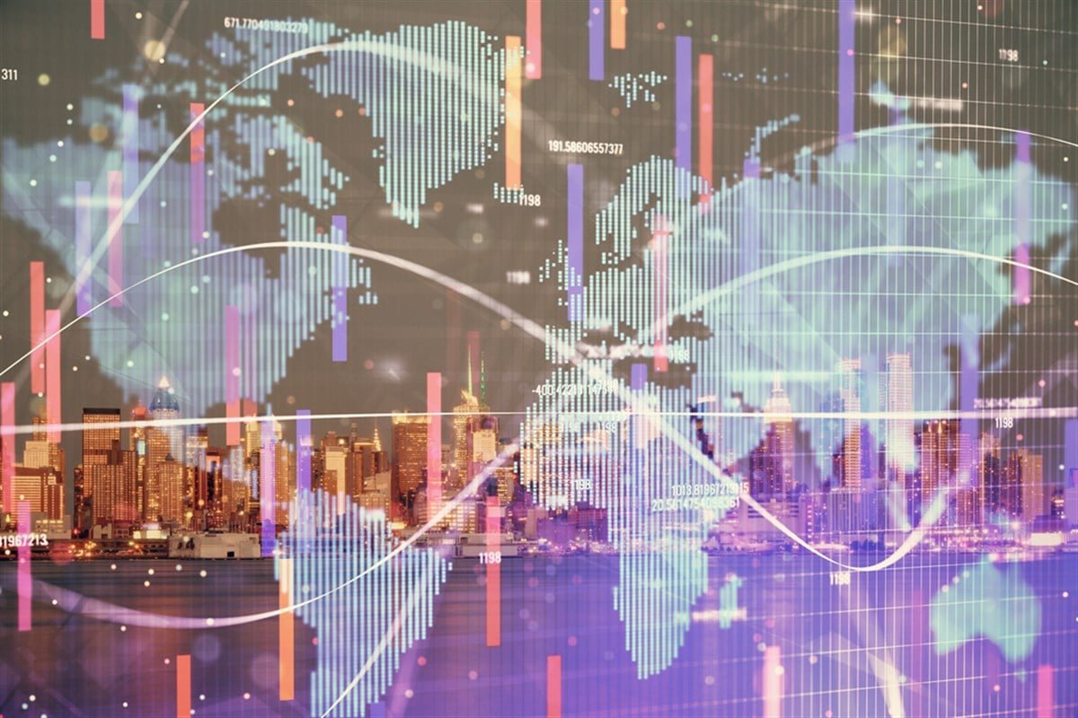3 International ETFs Beating the S&P 500