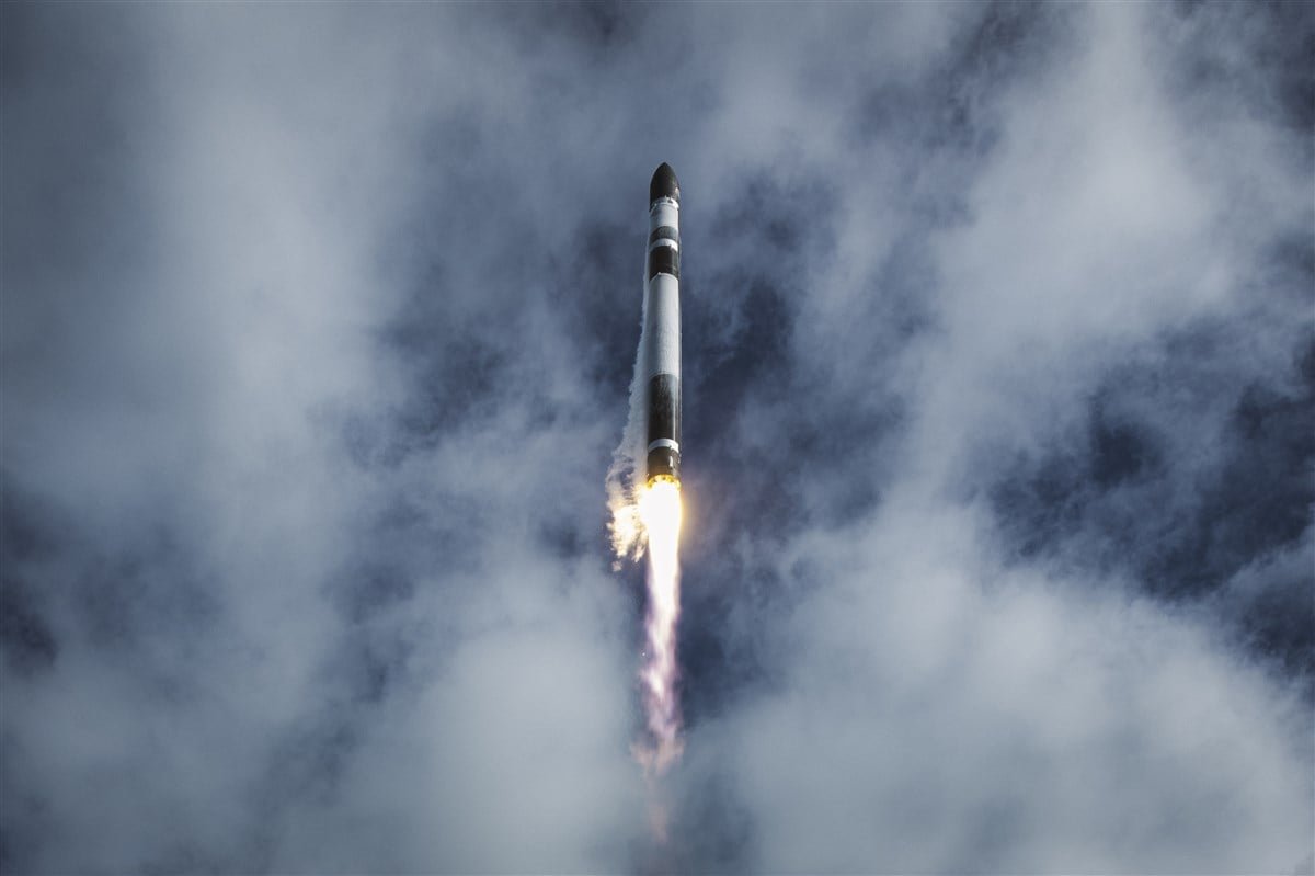 Rocket Lab Stock Holds Strong—Is a Breakout Above  Next?