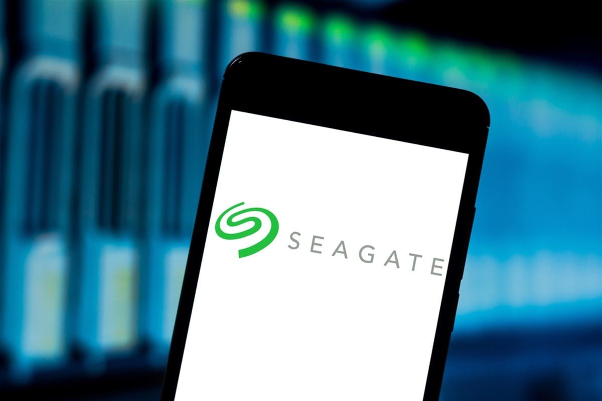 STX Stock Hits New Highs as AI Data Centers Drive Demand