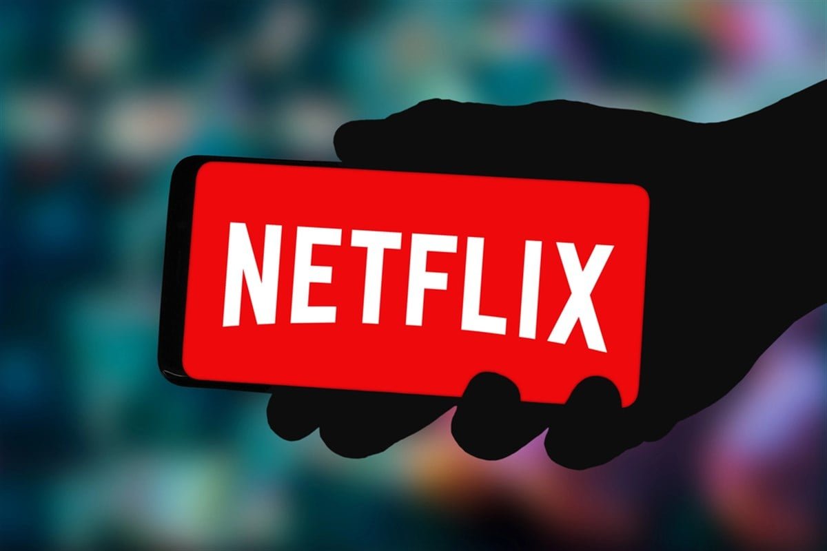 NFLX Stock Poised for Breakout as Ad Tier Surges