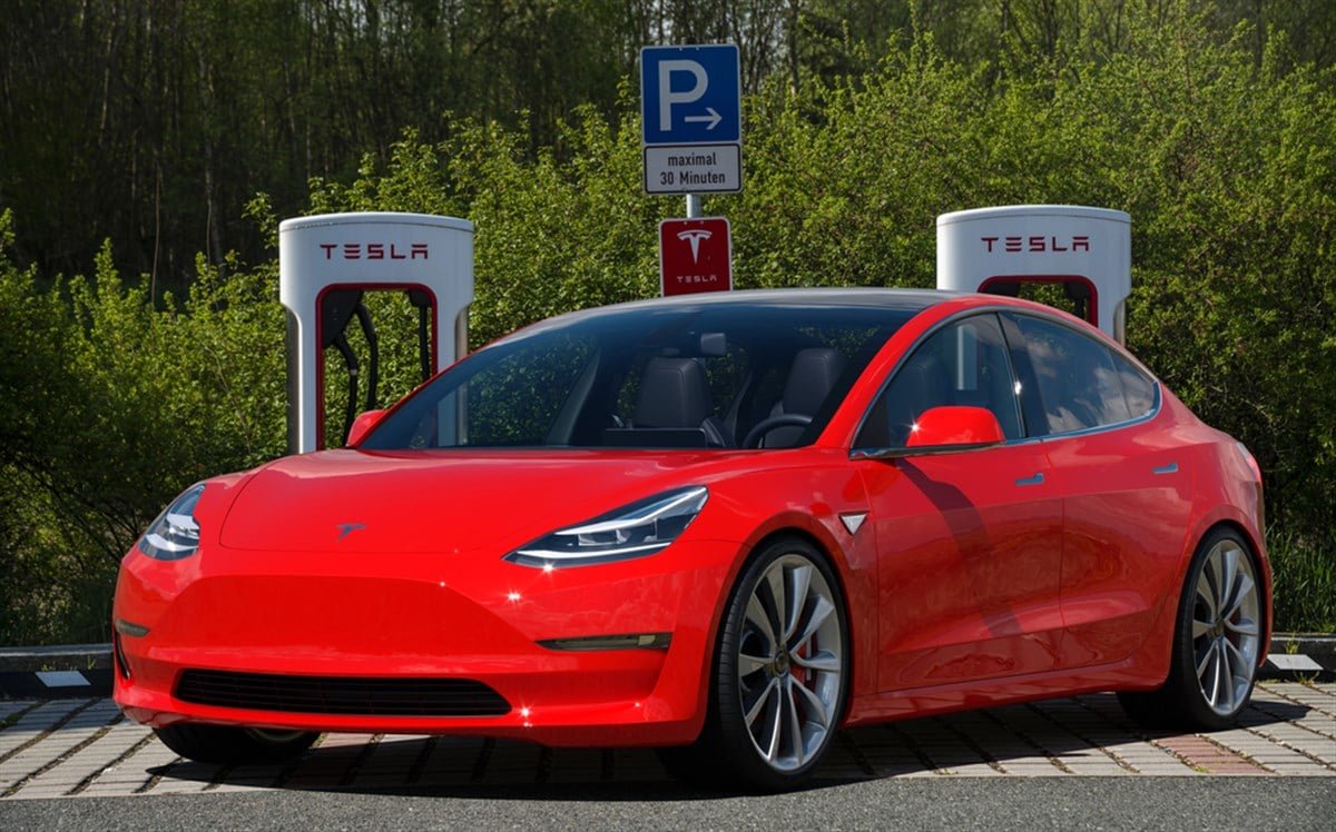 Tesla Jumps 20% After Musk’s Biggest-Ever Stock Buy