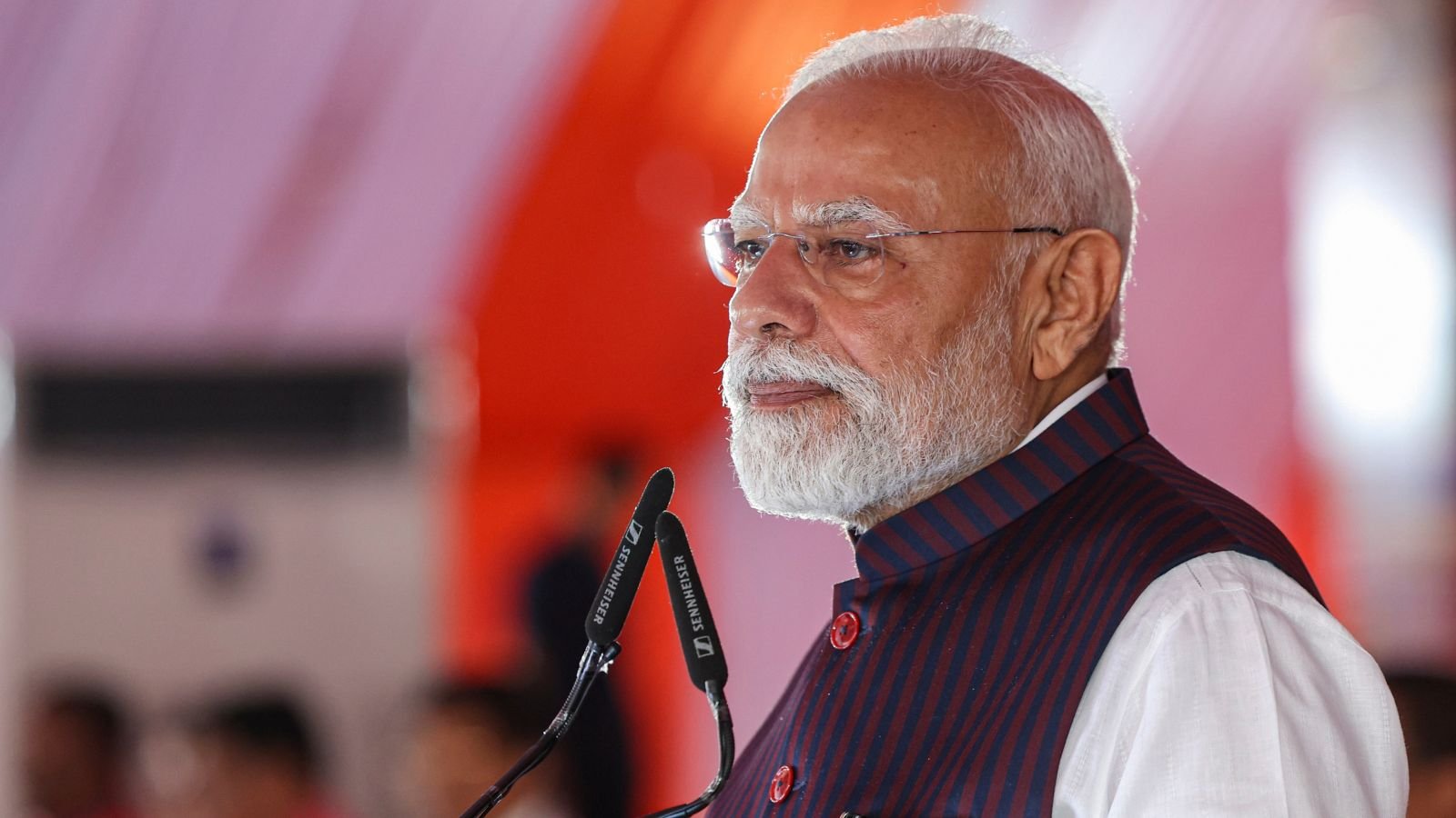 Delhi News LIVE Updates: PM Modi to Inaugurate BJP New Office, CM Rekha Gupta today Updates