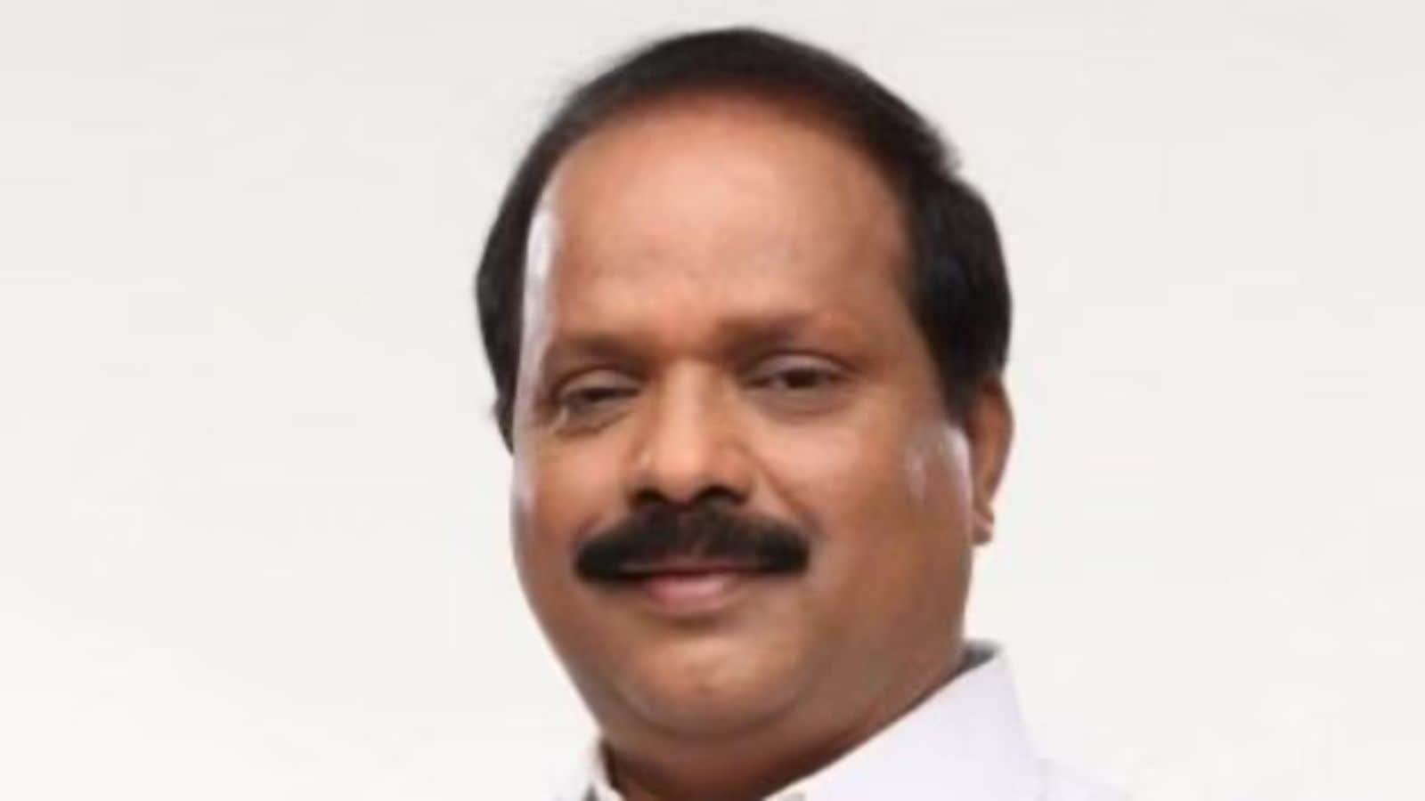 Former Shiv Sena MLA Sada Sarvankar sparks political row over fund allocation | Mumbai News